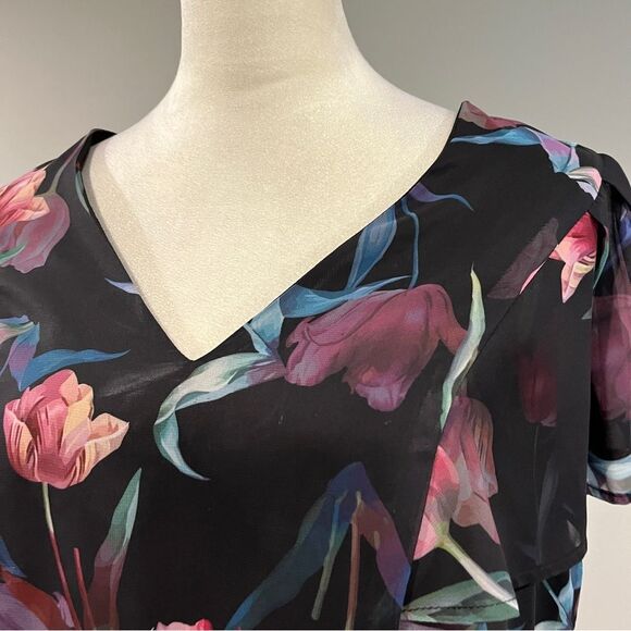 Bloomchick tulip Floral print Black short sleeve peplum Top/blouse - Picture 2 of 13